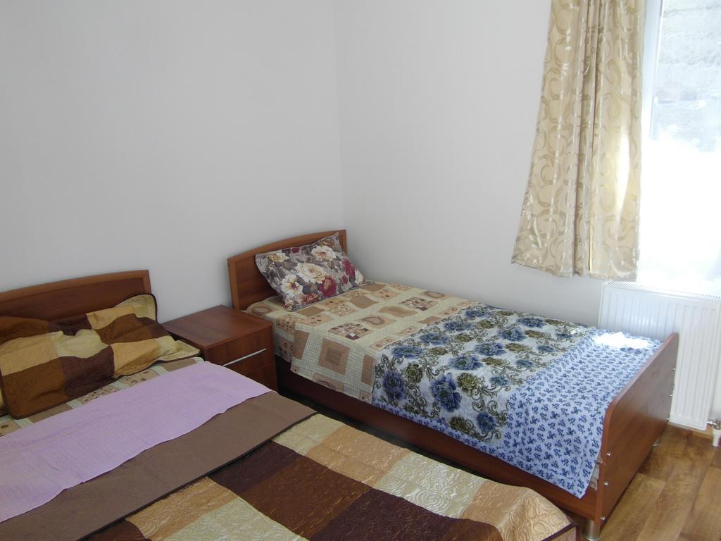 Peter'S Guest House Signagi Quarto foto